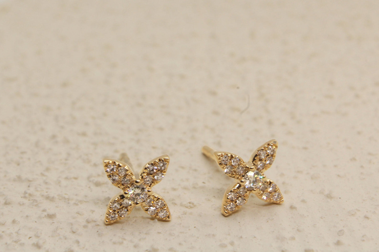 Violet Studs